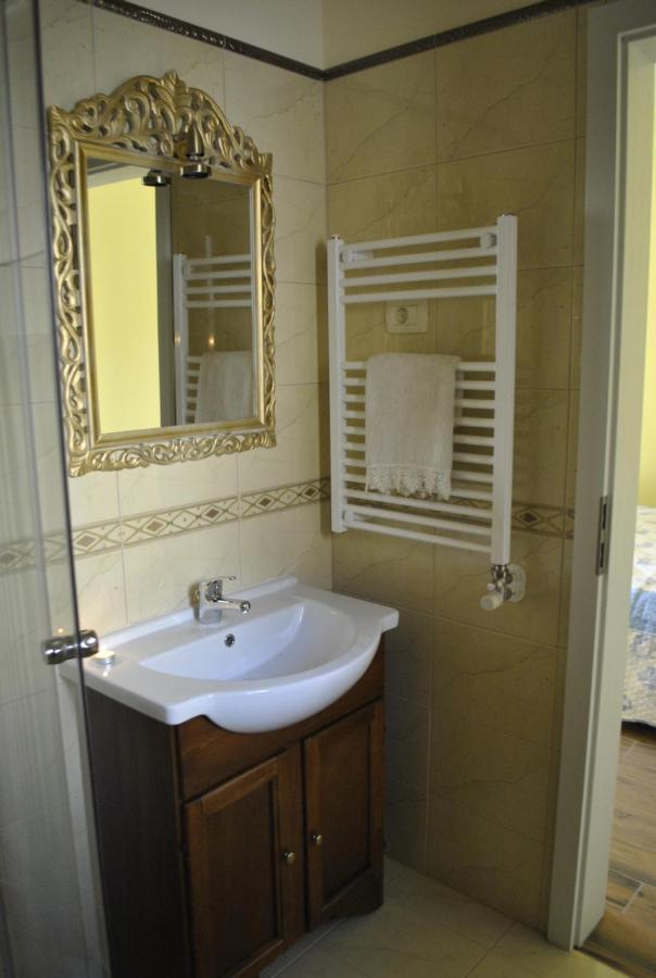 Apartment Pod Kostanji Osp Ngoại thất bức ảnh